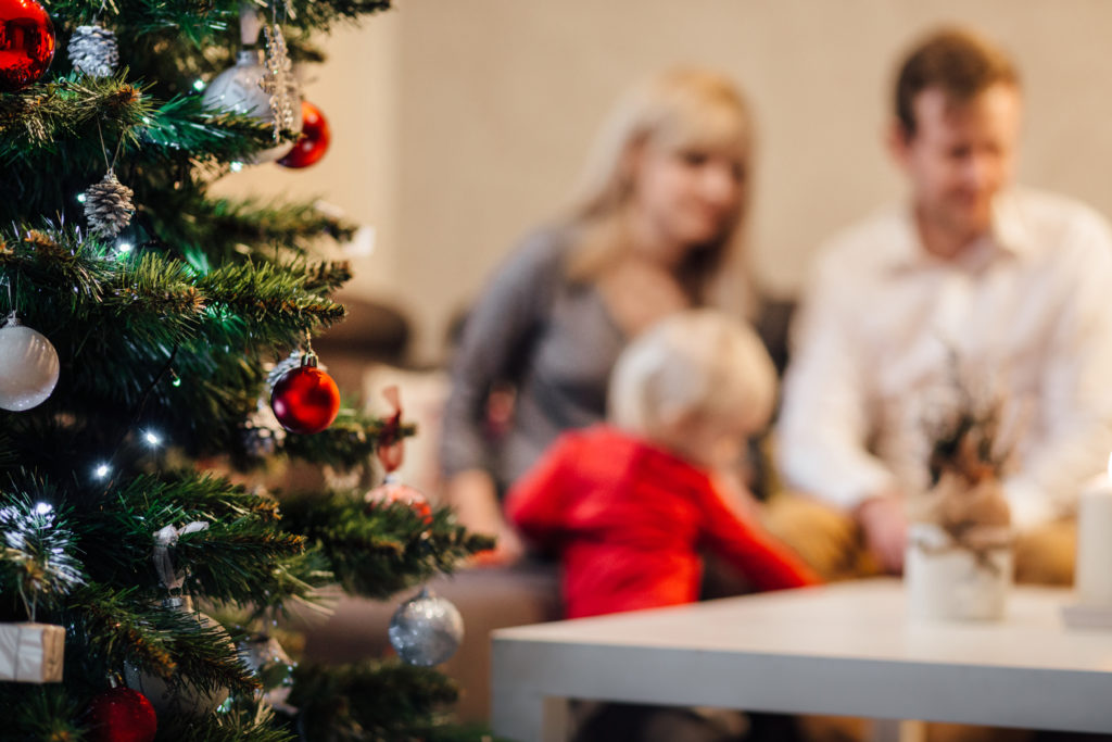 Make sure your Christmas tree is in proportion to your furniture if you're selling your home over the holidays | Advice from Powell Realtors | Eastern Shore Real Estate