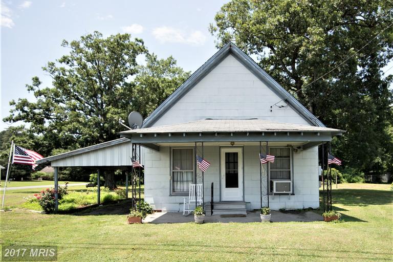 Cottage on Property of Country Store | Powell Realtors Commercial Listings | Eastern Shore